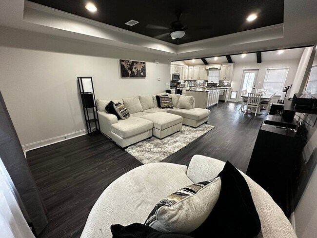 Foto del edificio - Charming Retreat in Valdosta: Your Ideal R...