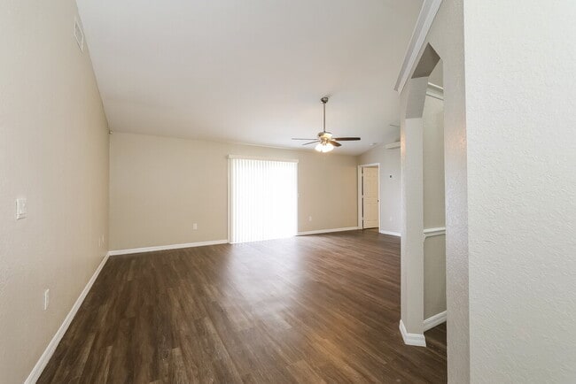 Building Photo - 2740 Settlers Trail