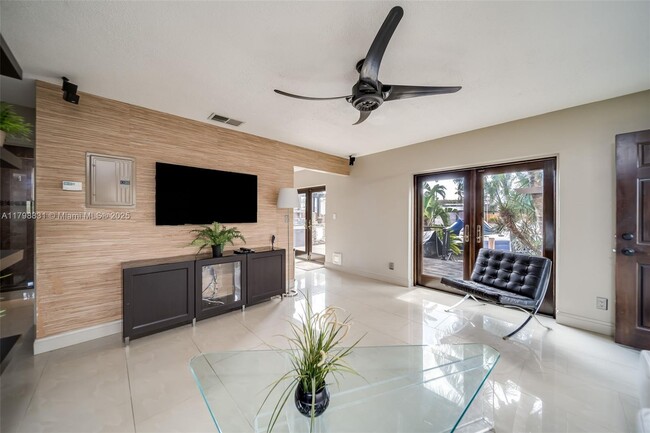 Foto del edificio - 1473 NW 10th St