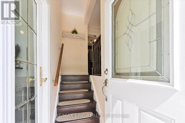 Building Photo - 2683 Truscott Dr