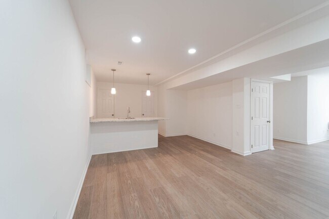 Building Photo - Fabulous Home in Aquia Harbor