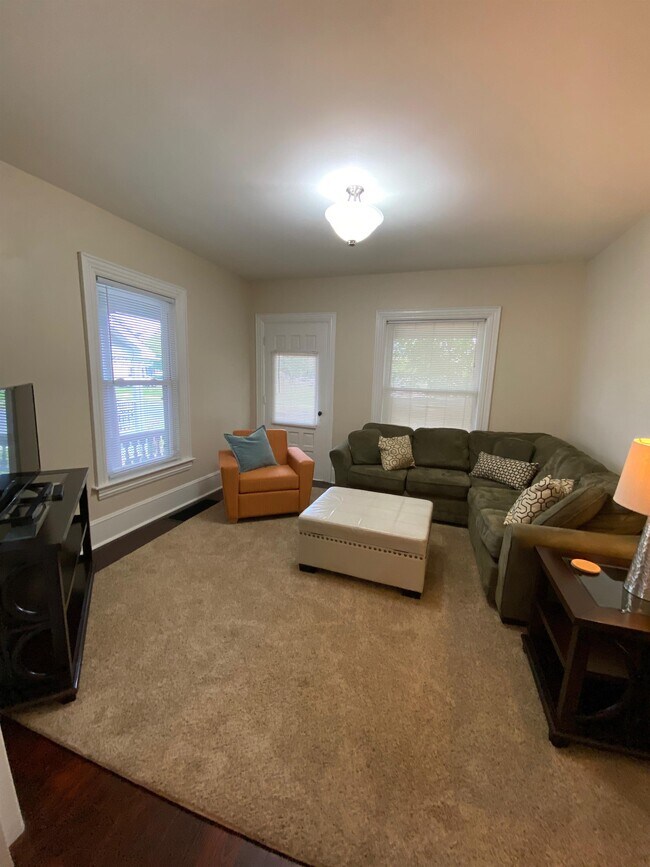 1144 Memorial Ave Unit 1, Williamsport, PA 17701 Room for Rent in