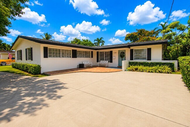 Foto del edificio - 5380 SW 92nd Ave