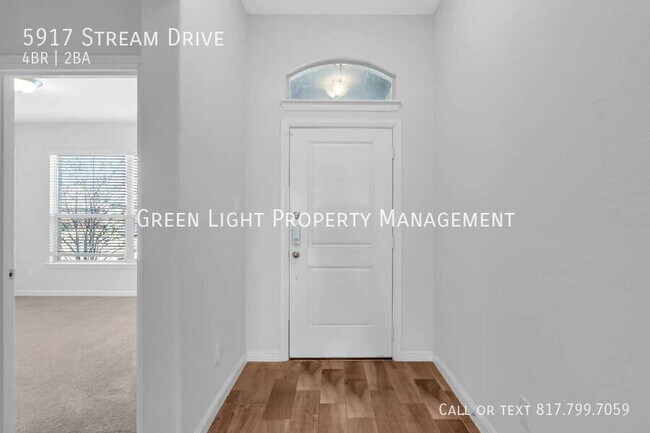 Foto del edificio - 5917 Stream Dr