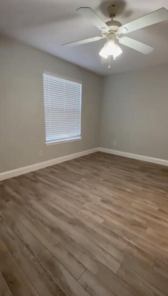 Foto del edificio - 1705 Palm Cove Blvd