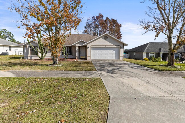 Building Photo - 962 Forest Hill Dr