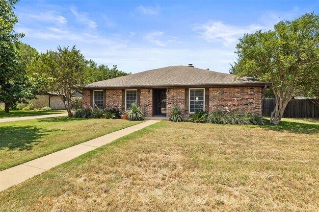 Foto del edificio - 7202 Squirrel Oak Cir