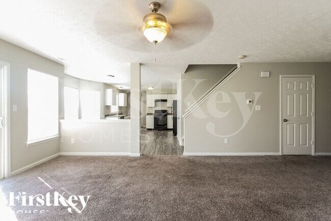 Foto del edificio - 11627 Sinclair Dr