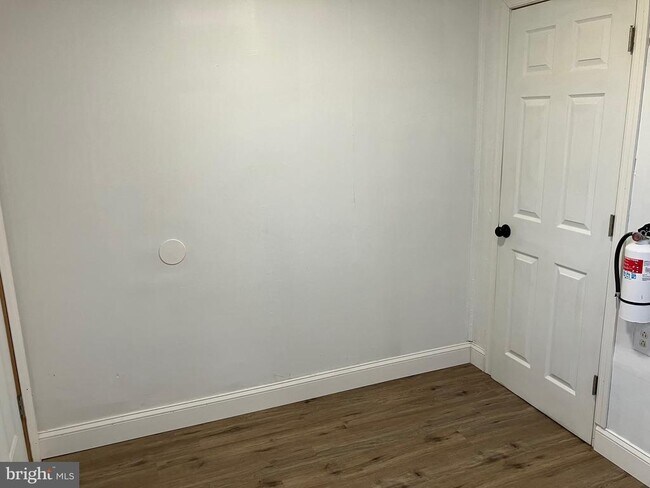 Foto del edificio - 930 Pemberton Browns Mills Rd