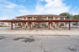 Building Photo - 113 Ramon Cardenas Dr