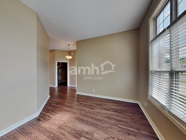 Foto del edificio - 1846 Quinn Creek Drive
