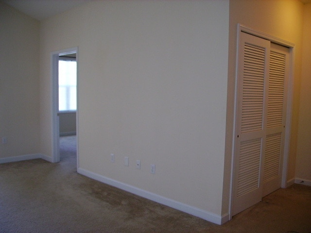 Foto del edificio - 2 bedroom/2 bath condo in Heatherstone