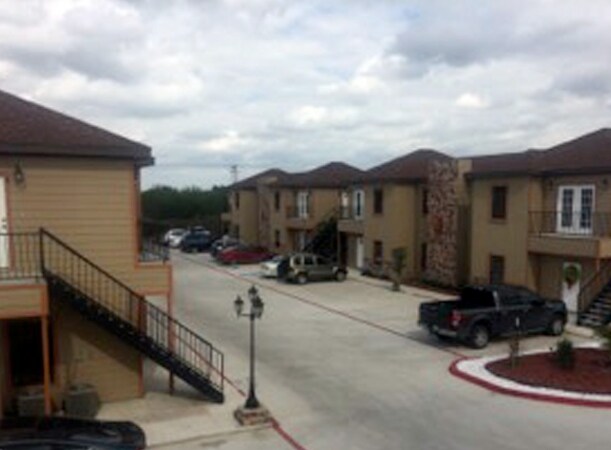 Foto principal - North Terrace Apartments