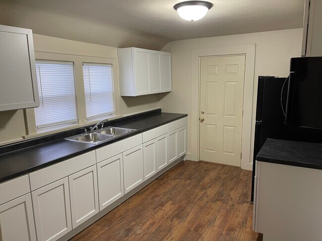 Foto del edificio - 821 Wright St