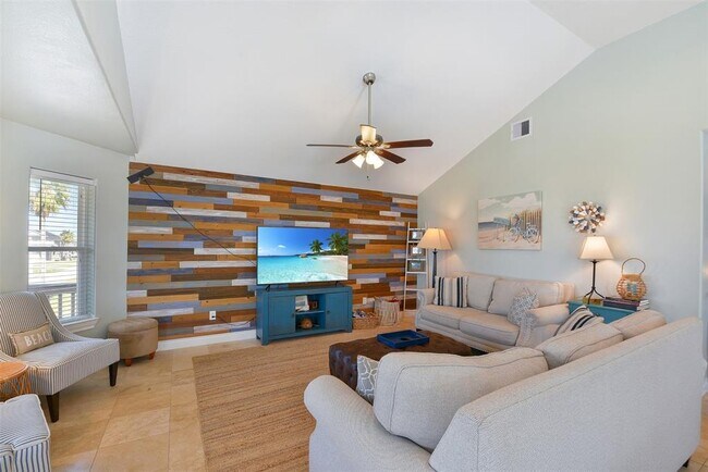 Building Photo - 4019 Fort Bend Dr