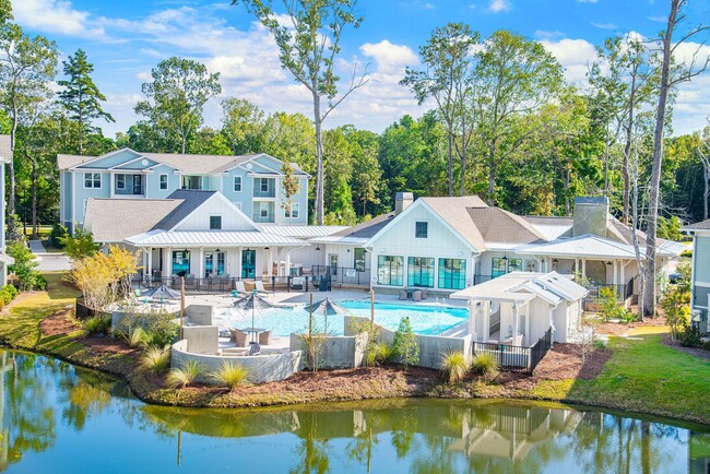 Atlantic At Grand Oaks apartments — community photo - Atlantic At Grand Oaks