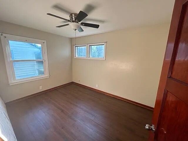 Foto del edificio - 329 Buckeye Ave