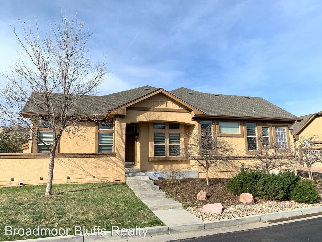 Primary Photo - 5 br, 3.5 bath House - 9667 Carriage Creek...