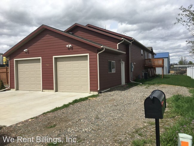 Building Photo - 4 br, 2 bath House - 701 N Wagner Ln.