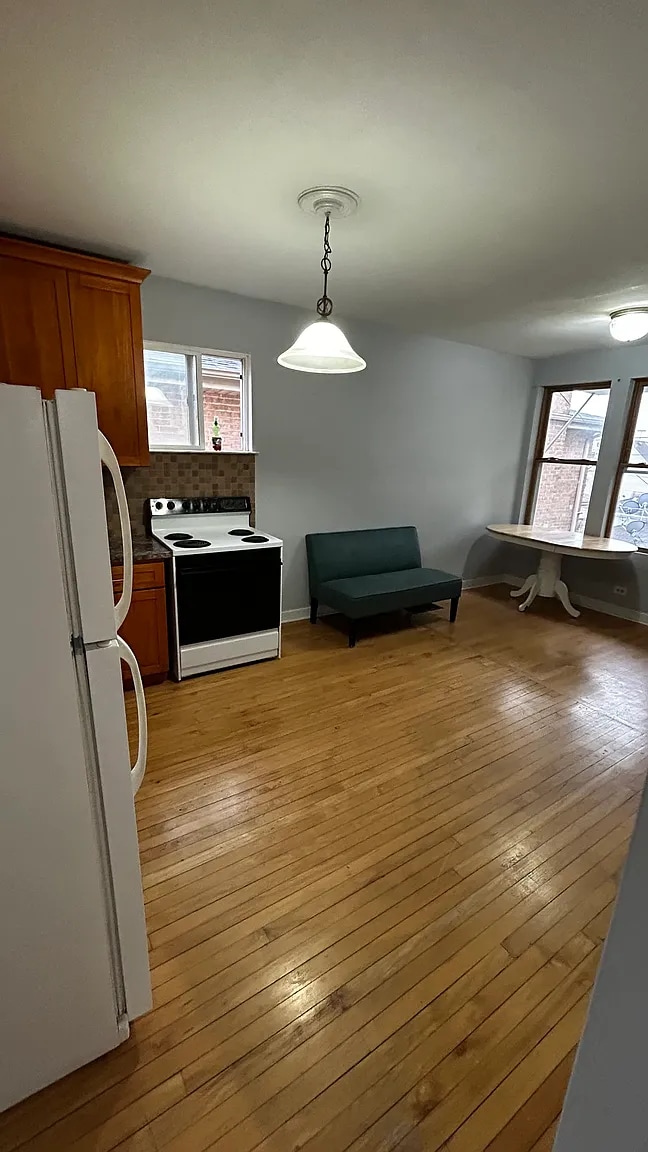 Foto del edificio - 2728 N Mulligan Ave