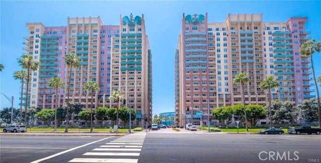 Building Photo - 388 E Ocean Blvd