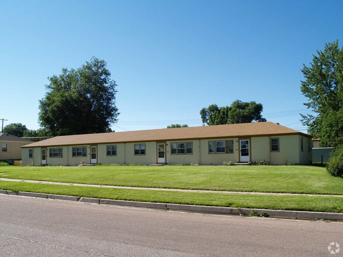 Primary Photo - 1517 E Caramillo St