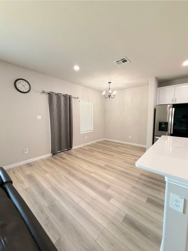 Building Photo - 3313 Sedge Grass Dr