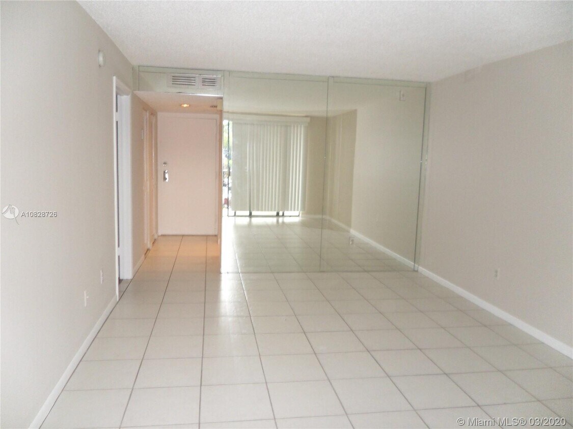 14611 N Kendall Dr Miami, FL 33186 Alquileres en Miami, FL