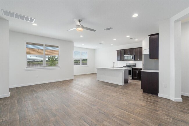 Foto del edificio - 13613 Baileyfield Dr