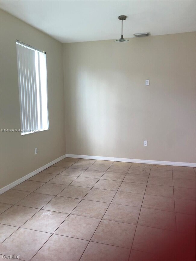 Building Photo - 4 br, 2.5 bath House - 27550 SW 138th Path