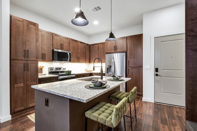 Foto del edificio - Cortland Peterson