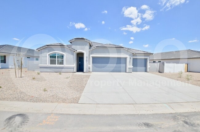 Building Photo - 24609 Alfalfa Dr