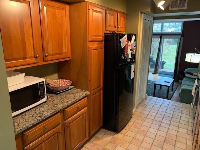 Foto del edificio - 29 Amity Pl