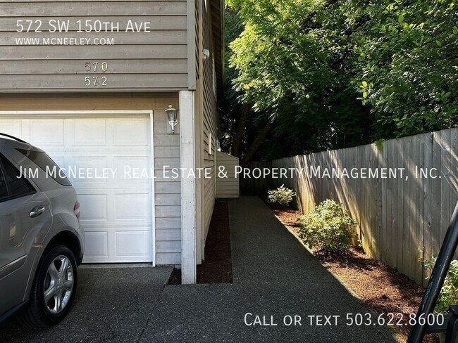 Foto del edificio - 572 SW 150th Ave