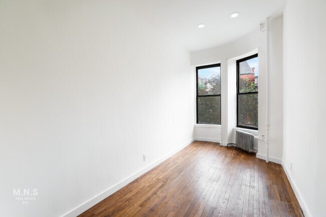 Building Photo - 345 Convent Avenue