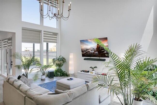 Foto del edificio - 1536 Grantham Dr