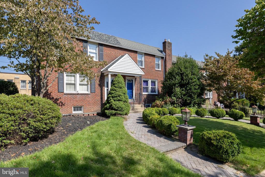 Foto principal - 11 Dowling Ave
