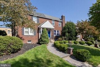 Building Photo - 11 Dowling Ave