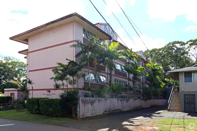 Building Photo - Harry & Jeanette Weinberg Silvercrest