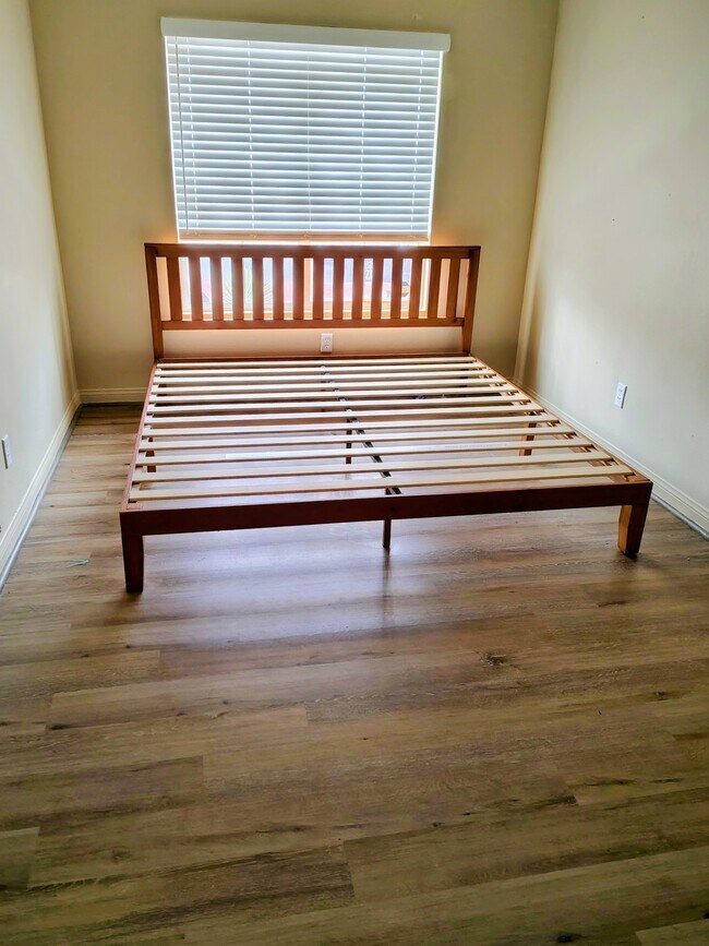 Building Photo - 64497 Brae Burn Ave