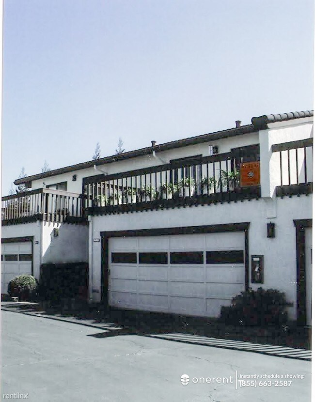Building Photo - 1430 Gordon St