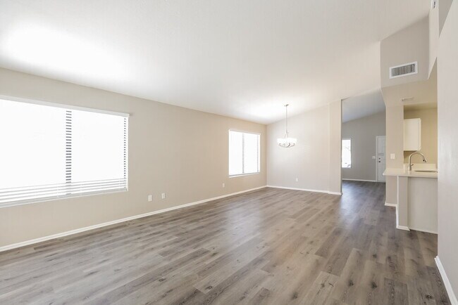 Foto del edificio - 22234 N 32nd Ave