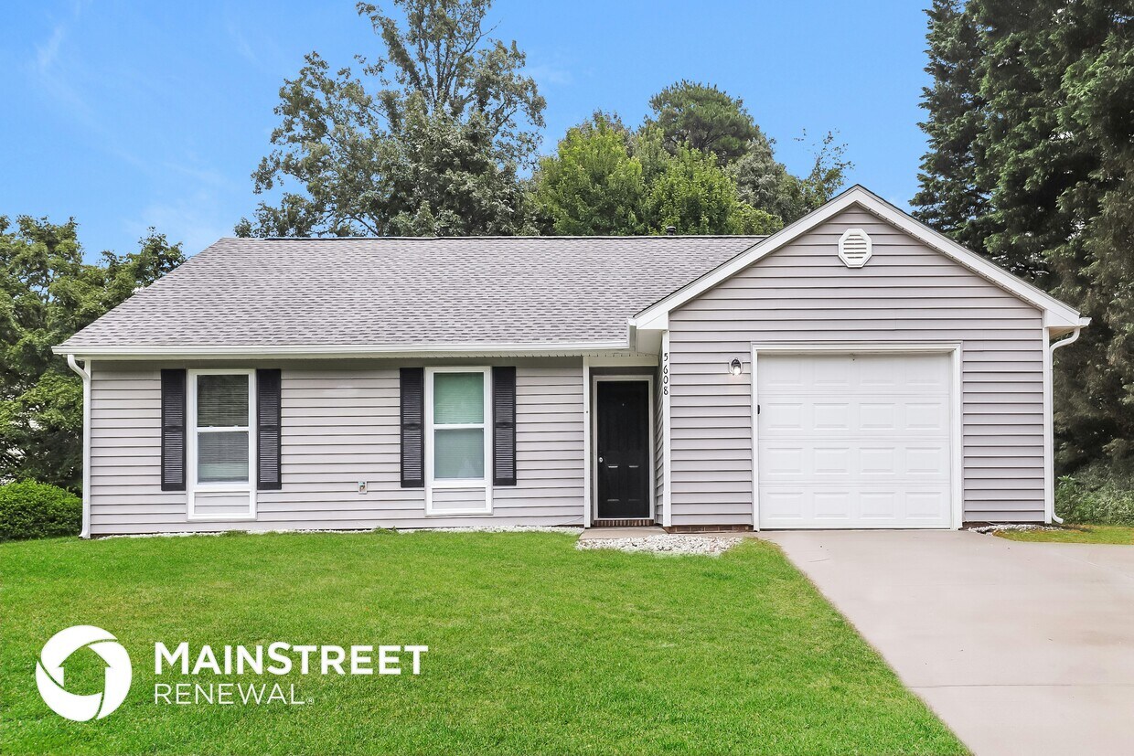 Foto principal - 5608 Landerwood Dr