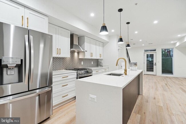 Foto del edificio - 1111 K St NE