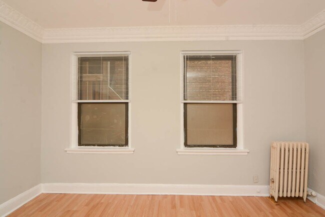 Building Photo - 3824 N Fremont St