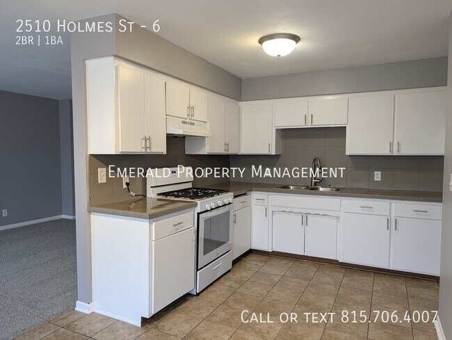 Foto del edificio - 2510 Holmes St