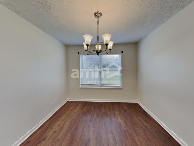 Foto del edificio - 7188 Bethel Ct