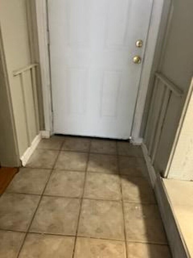 Building Photo - Stunning 4-Bedroom Home in Memphis - Space, Comfort & Style!