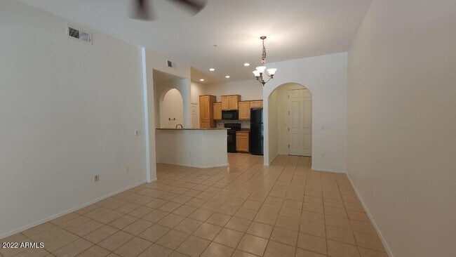 Foto del edificio - 14575 W Mountain View Blvd
