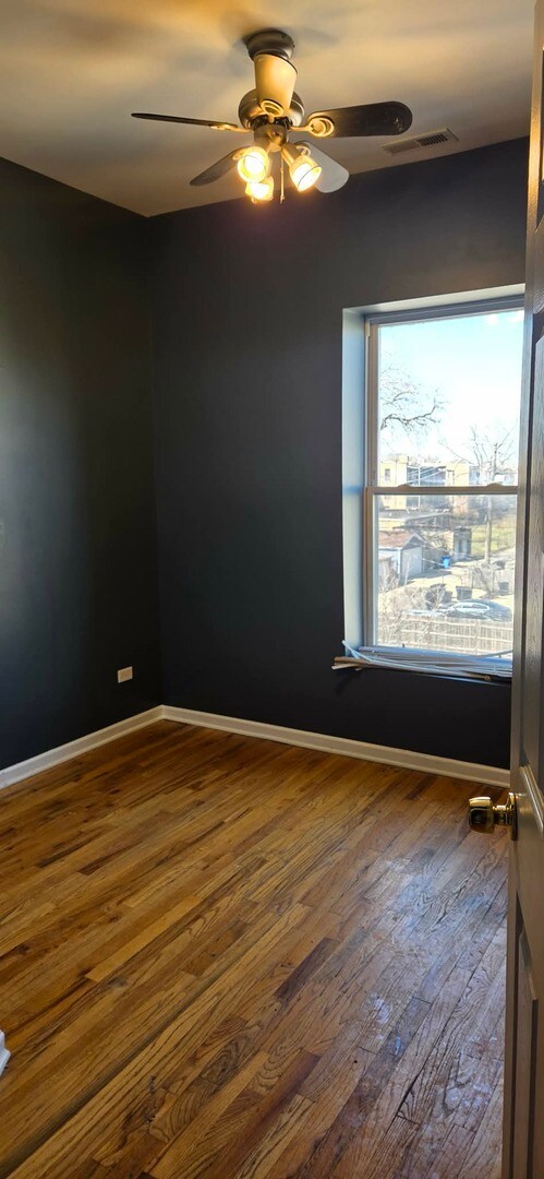 Building Photo - 225 E 59th St